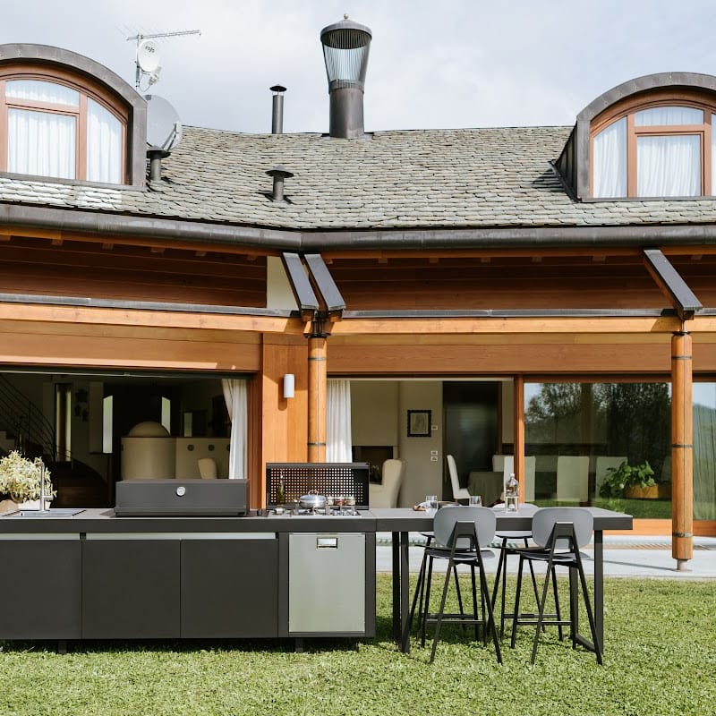 Fogher Agher Obsidian Outdoor Kitchen With Recessed Barbecue